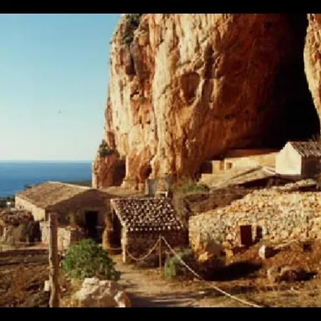 Le Di Palma - Viola San Vito Lo Capo